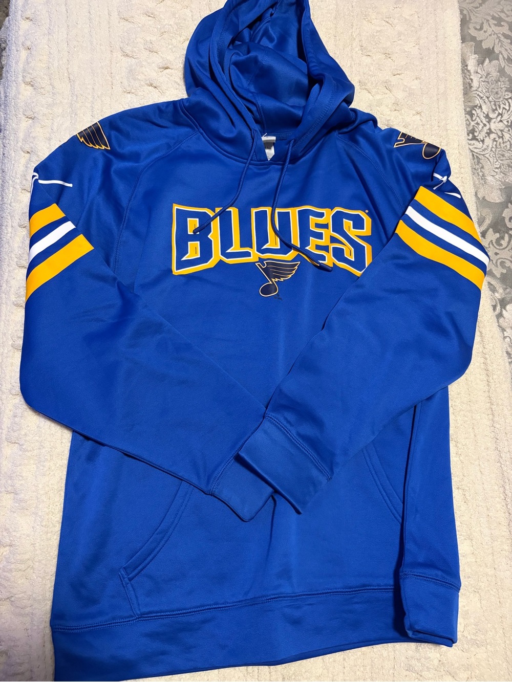 L | NHL Royal Blue & Yellow Blues Pullover Hoodie